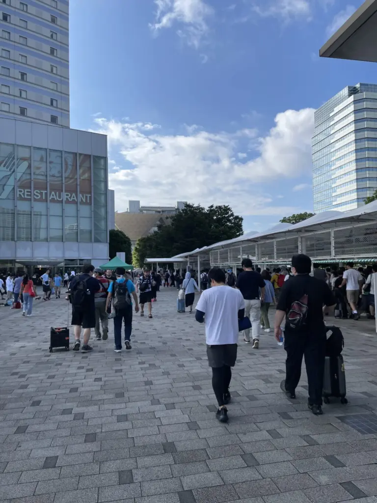 コミケ C106 朝 国際展示場